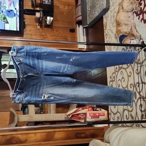 Maurices Distressed Light Wash Skinny Jeans 18Long